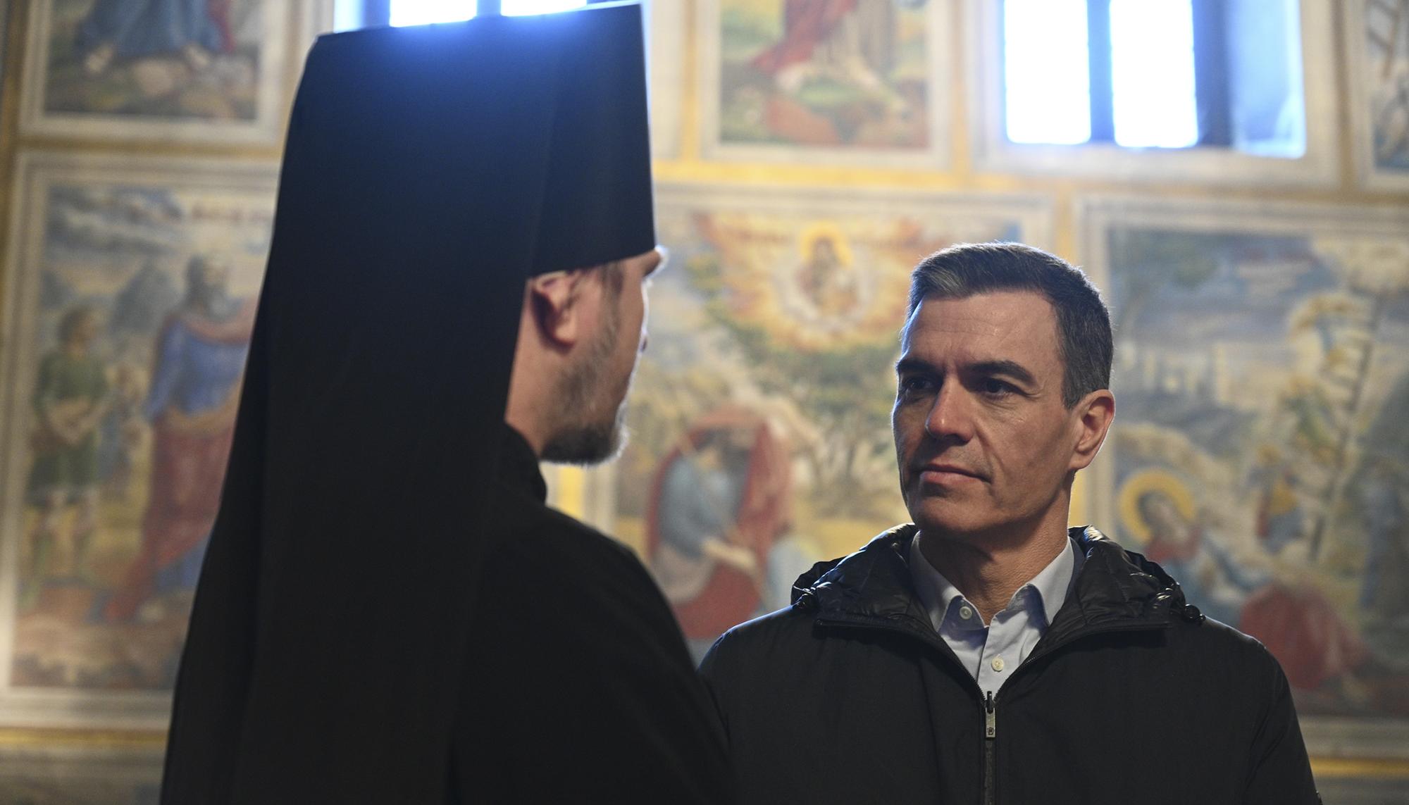 visita de Pedro Sánchez al Parlamento ucraniano.  7